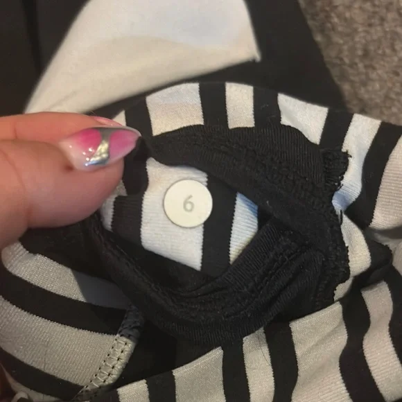 Lululemon Athletica Black Wide Leg Pants - Picture 3 of 3